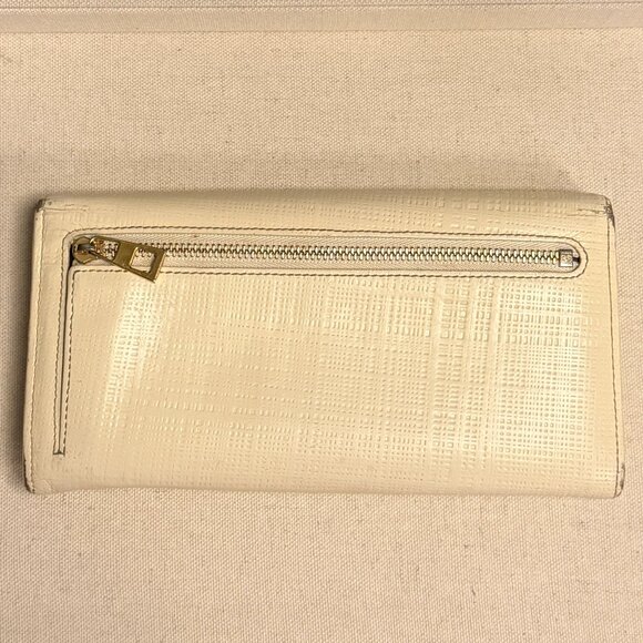 Loewe Long Horizontal Wallet – Soft Grained Calfskin & Gold Hardware - Picture 3 of 16